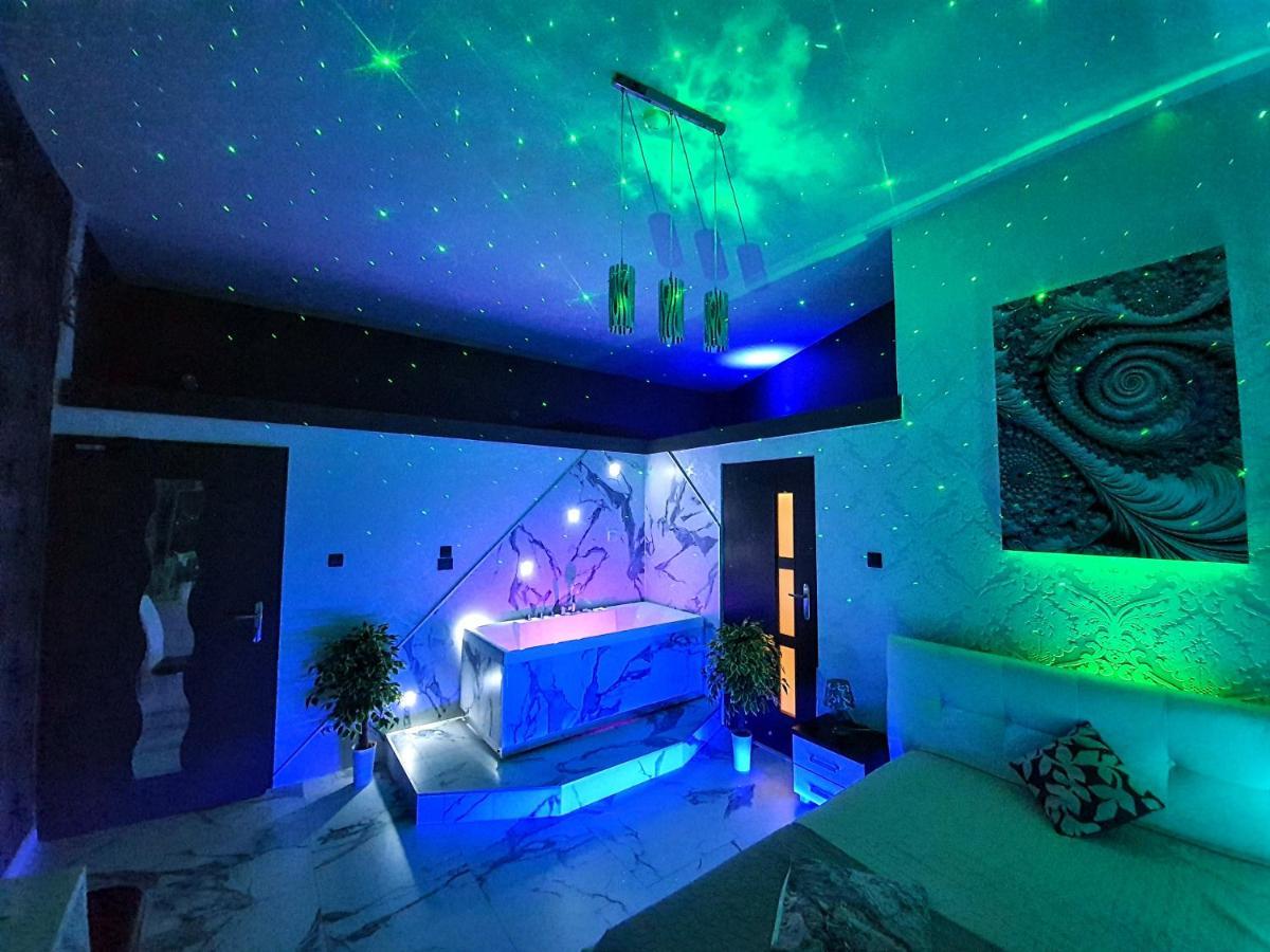 Apartament Z Jacuzzi Krakow Rynek Esterno foto