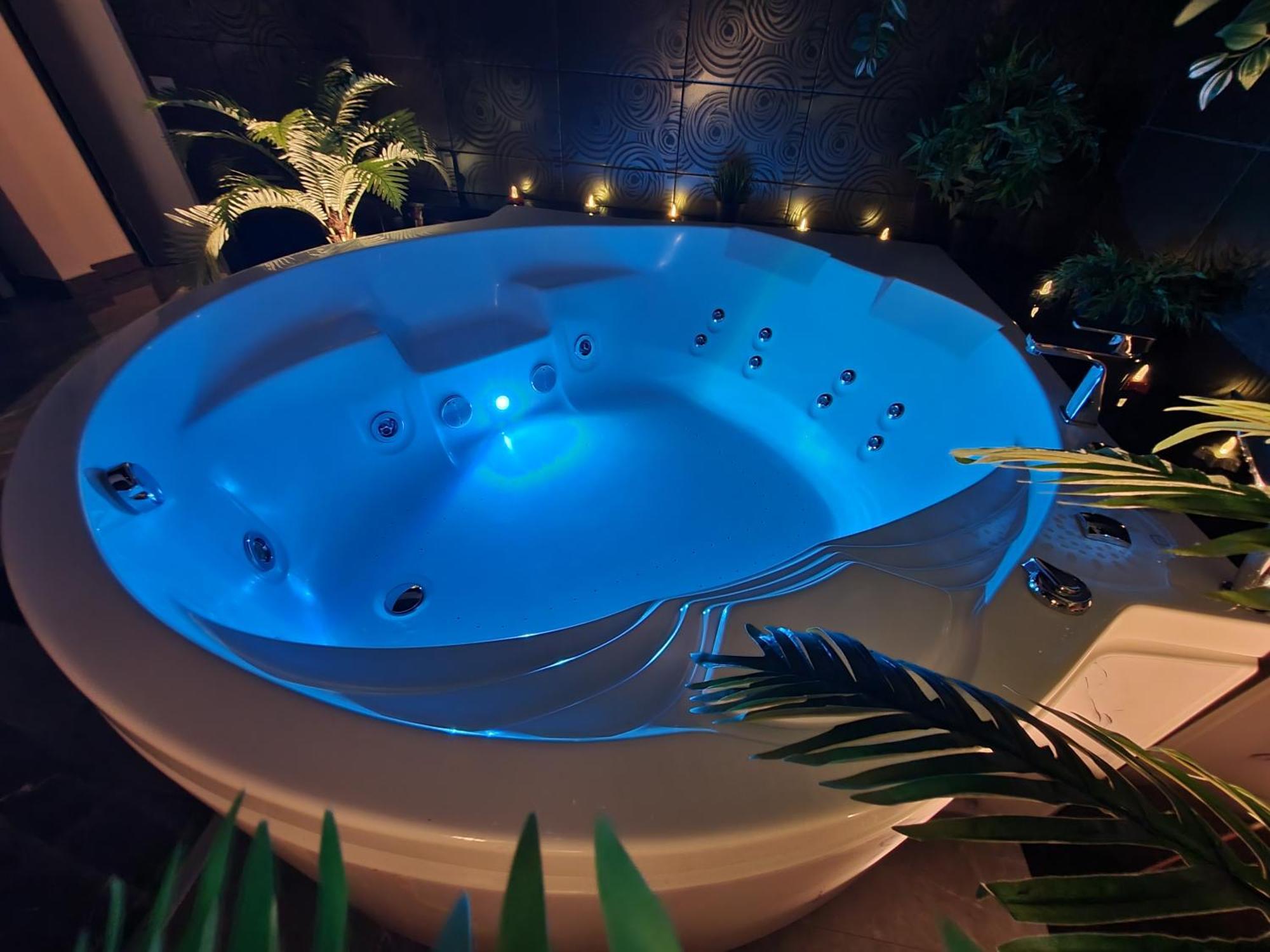 Apartament Z Jacuzzi Krakow Rynek Esterno foto
