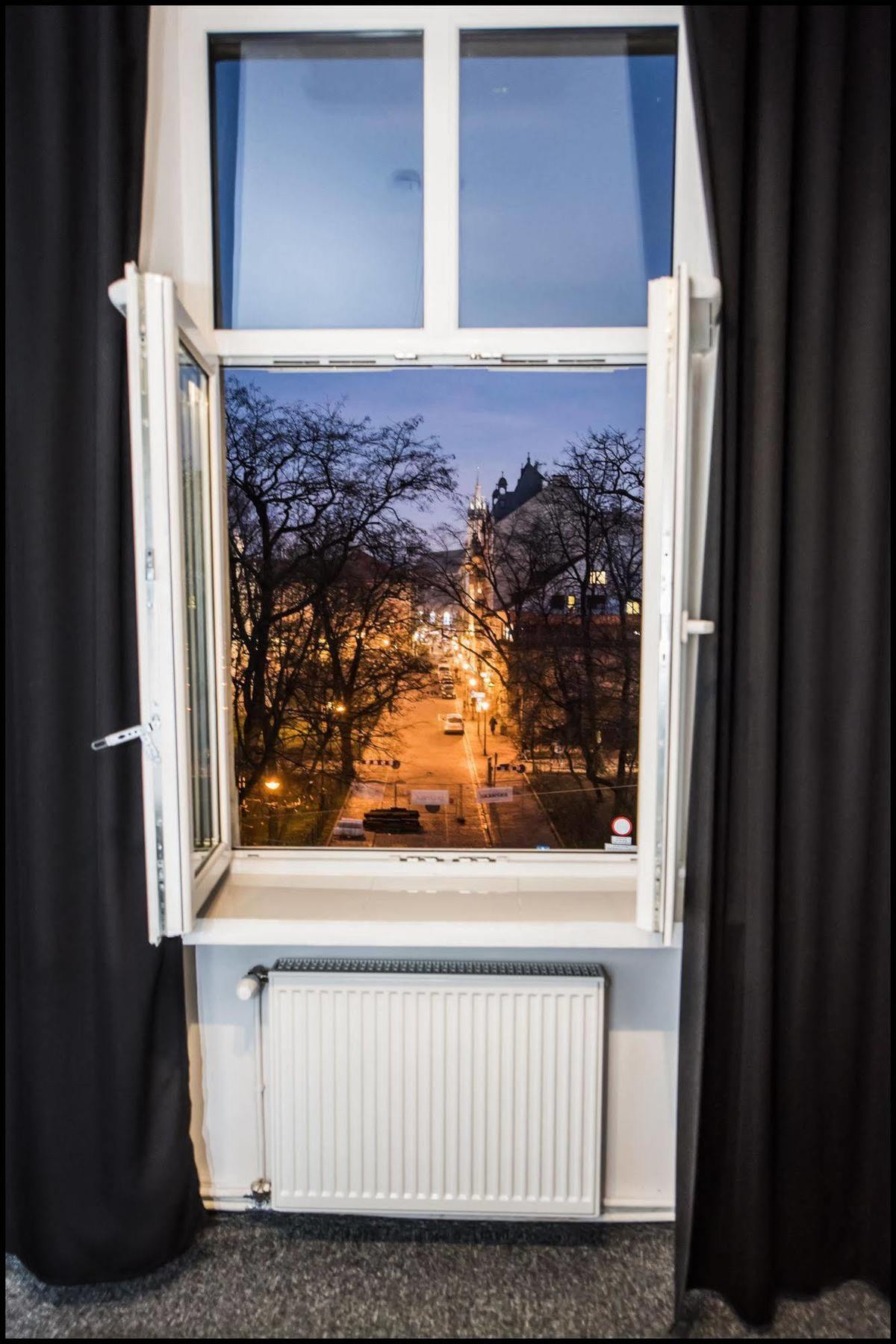 Apartament Z Jacuzzi Krakow Rynek Esterno foto