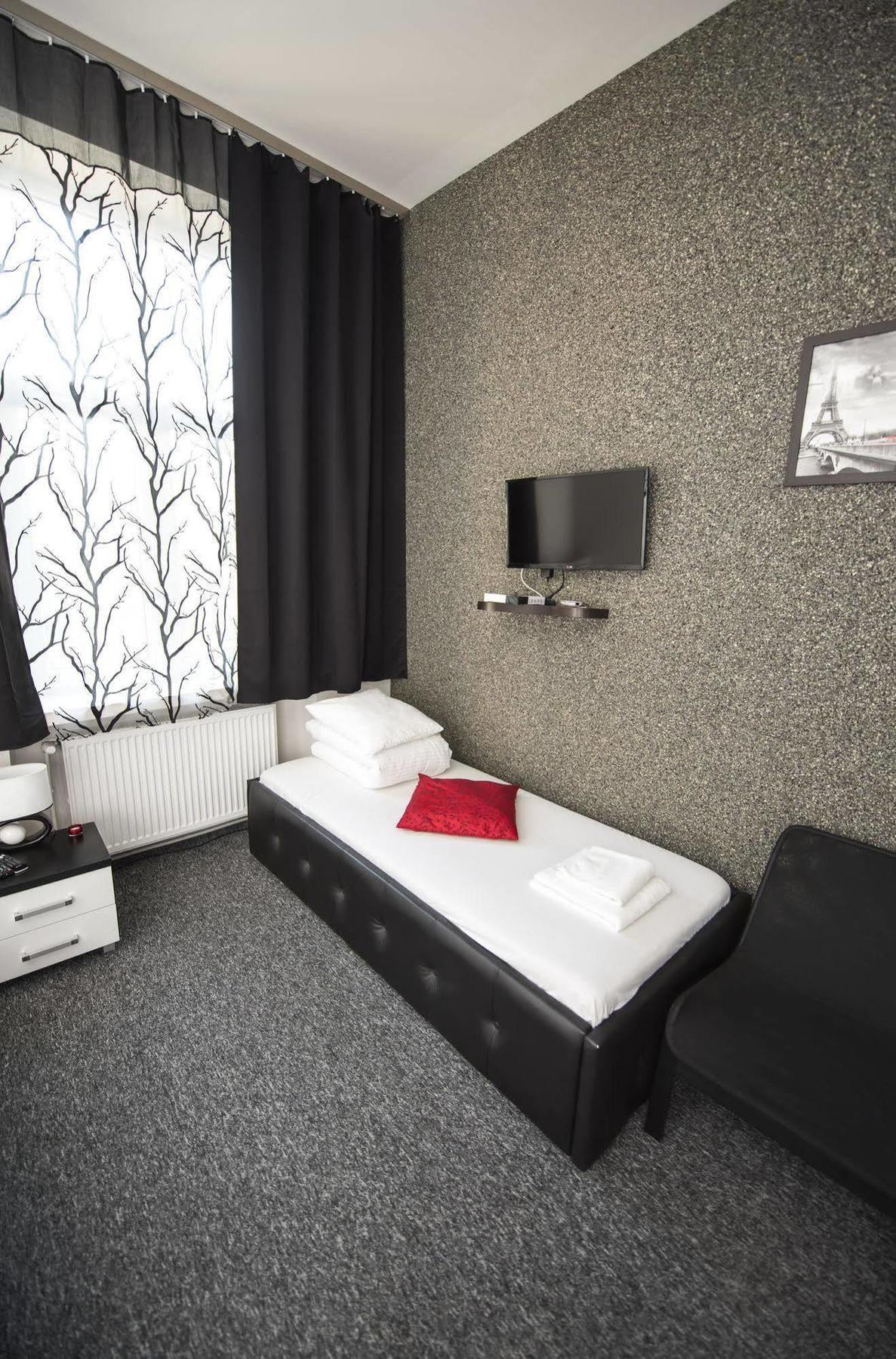 Apartament Z Jacuzzi Krakow Rynek Esterno foto